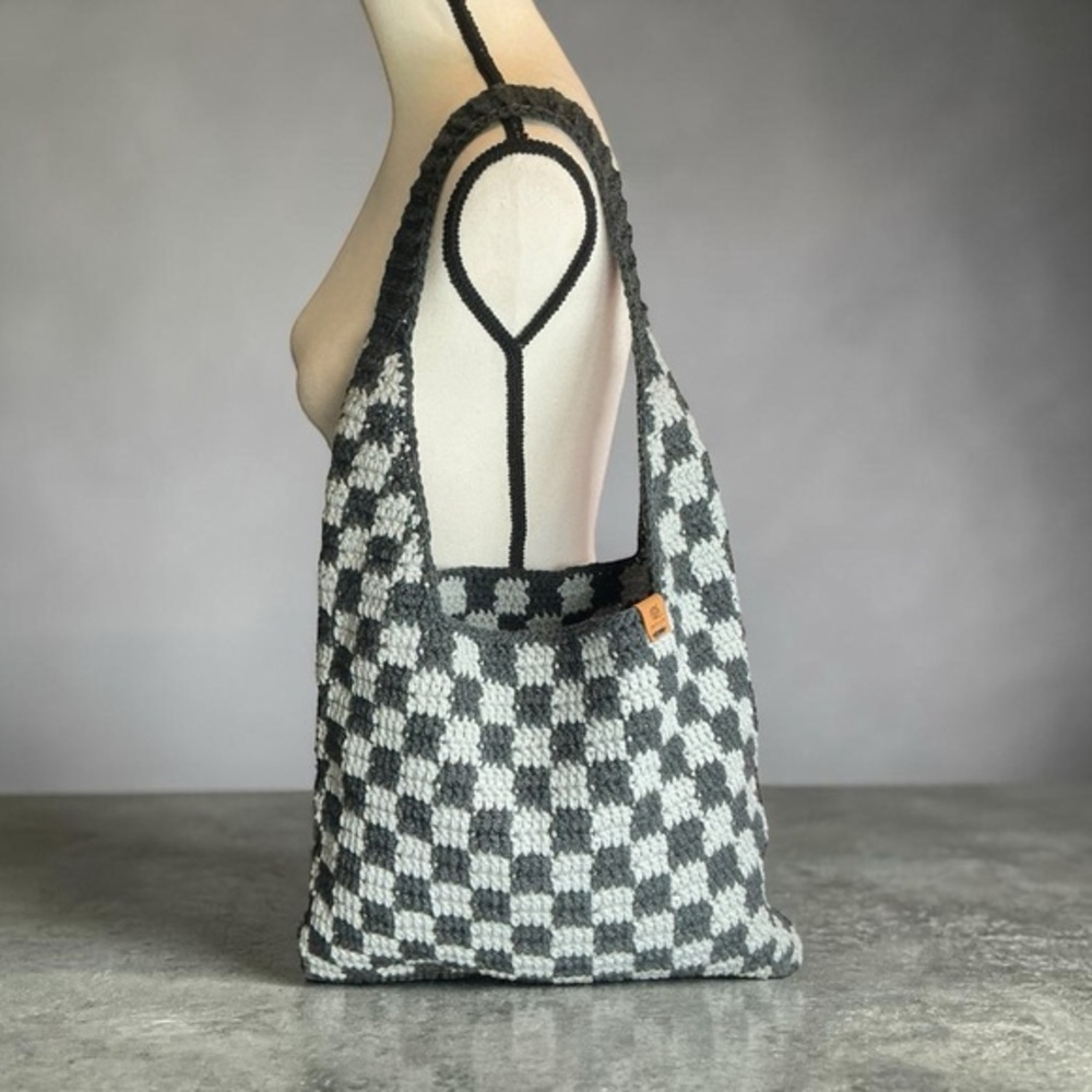 Handmade‎ Dark Gray & Gray Checker Checkerboard Crochet Shoulder Tote Bag